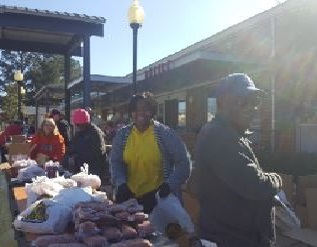 Food bank volunteers 